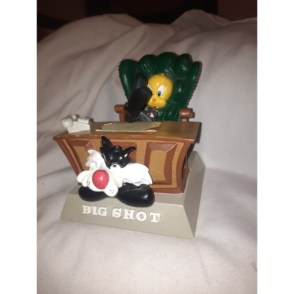 Vintage Tweety Bird Sylvester "Big Shot" Warner Bros Studios Store Figurine Boss